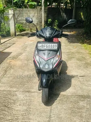 Honda Dio 2017 Motorbike (Used)