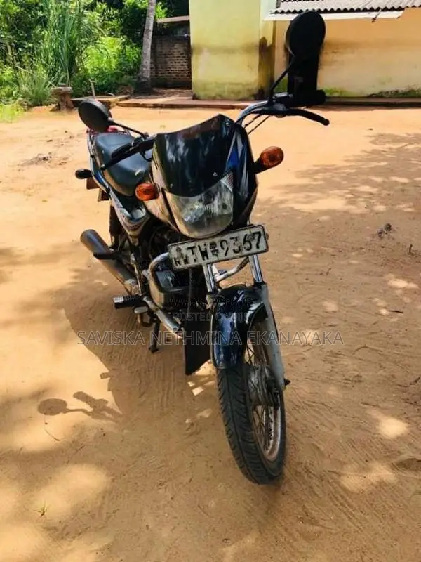 Bajaj CT-100 2010 Motorbike (Used)