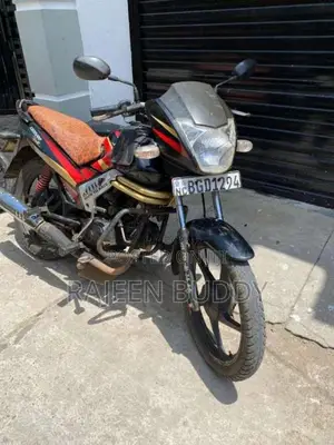 Mahindra Centuro 2018 Motorbike (Used)