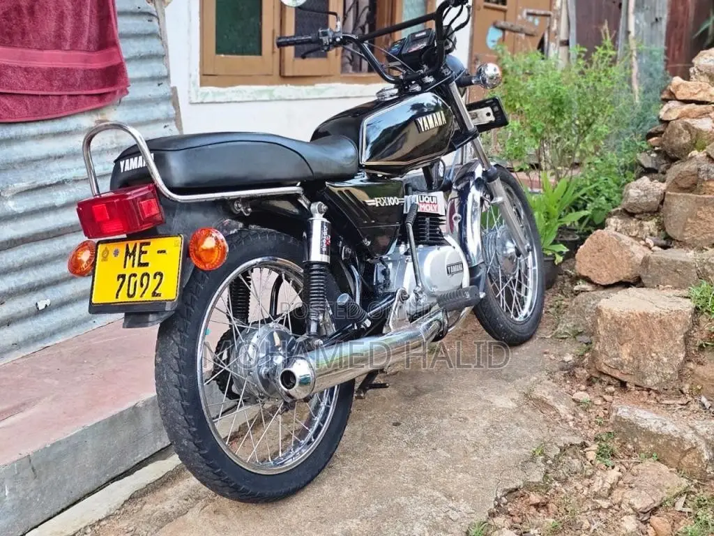 Yamaha RX 100 2005 Motorbike (Used)