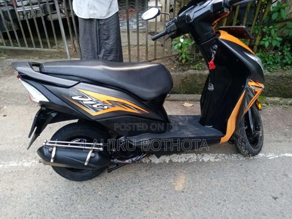 Honda Dio 2018 Motorbike (Used)
