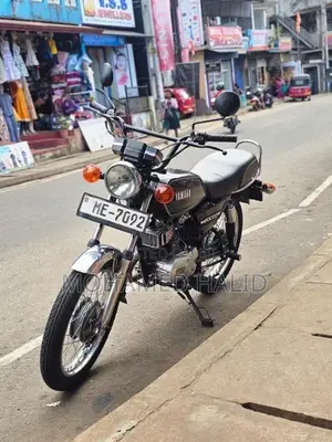 Yamaha RX 100 2005 Motorbike (Used)