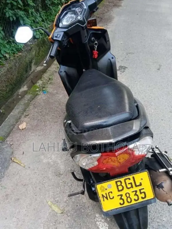 Honda Dio 2018 Motorbike (Used)