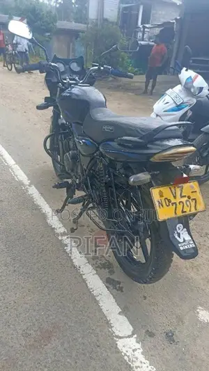 Bajaj Discover 2010 Motorbike (Used)