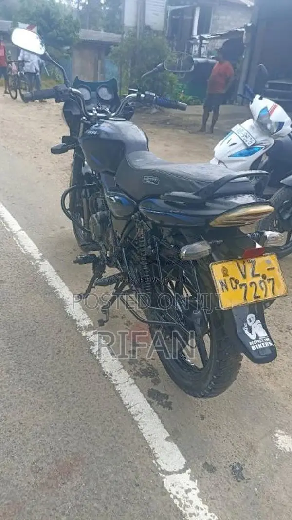 Bajaj Discover 2010 Motorbike (Used)