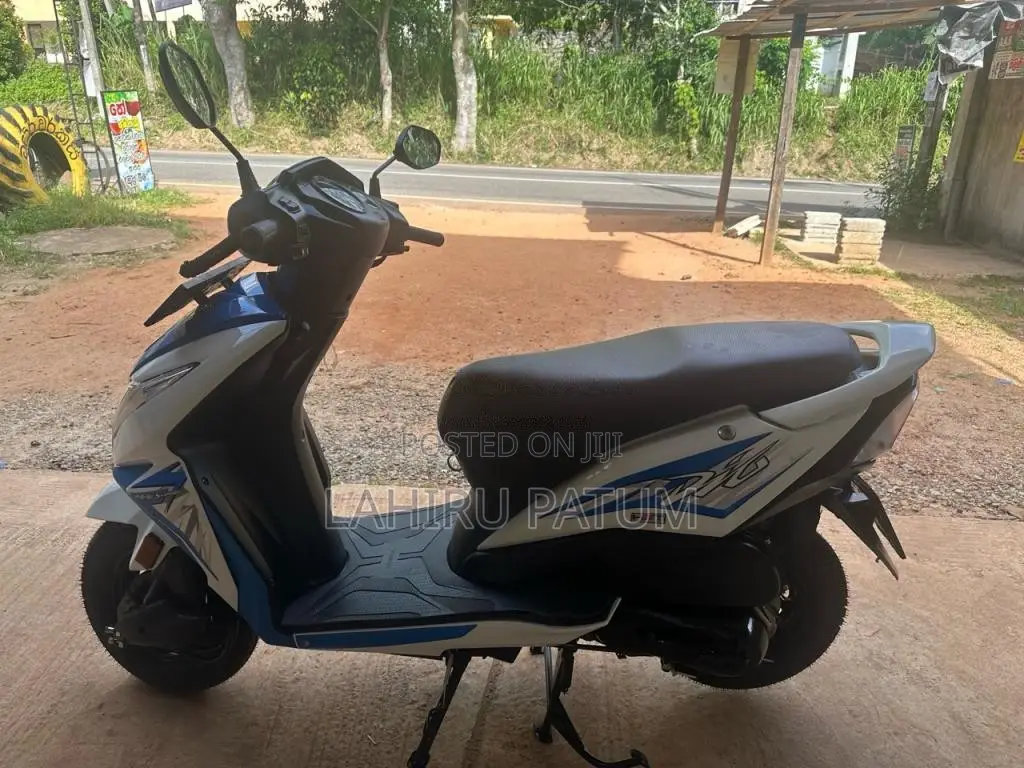 Honda Dio 2016 Motorbike (Used)