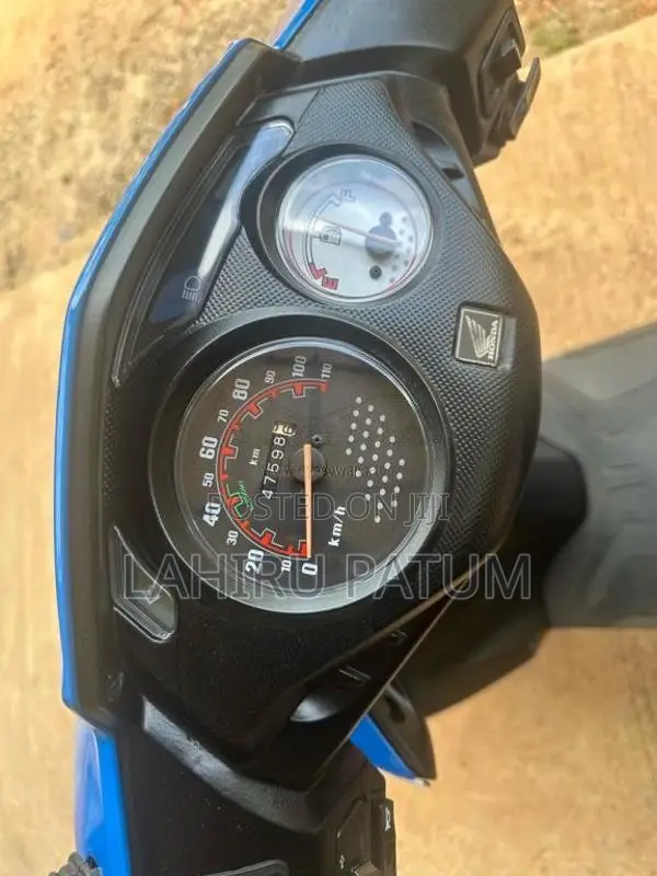Honda Dio 2016 Motorbike (Used)
