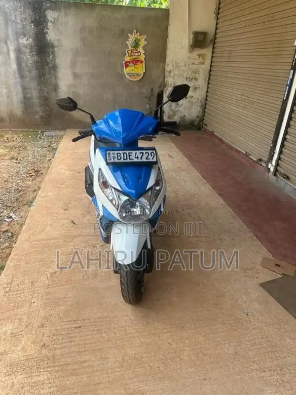 Honda Dio 2016 Motorbike (Used)