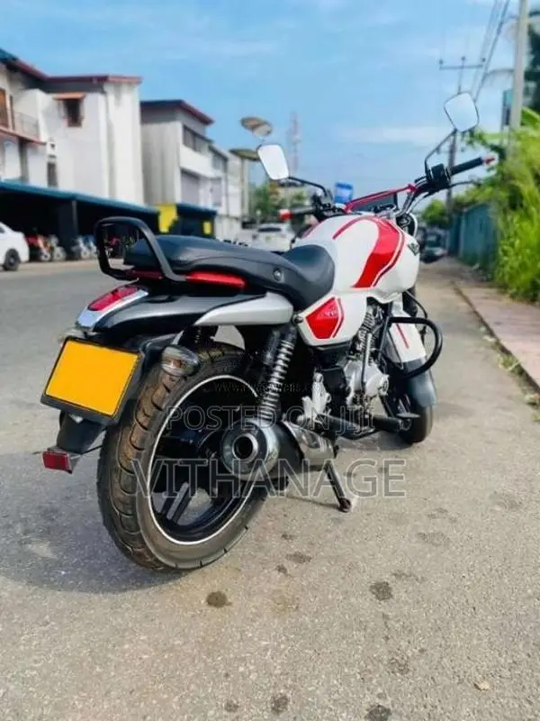 Bajaj V15 2018 Motorbike (Used)