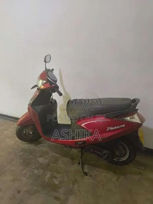 Hero Pleasure 2014 Motorbike (Used)