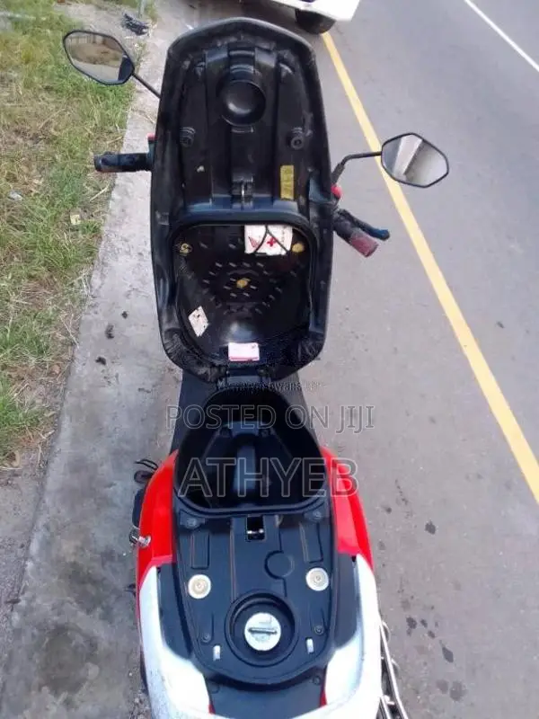 Honda Dio 2017 Motorbike (Used)