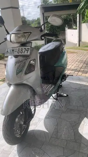 Hero Pleasure 2011 Motorbike (Used)