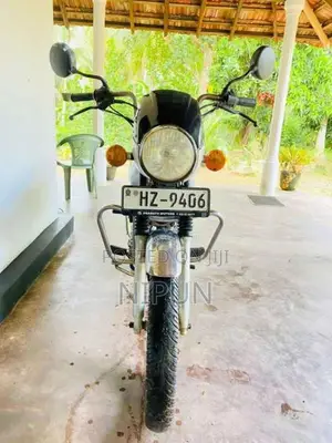 Bajaj Boxer 2003 Motorbike (Used)