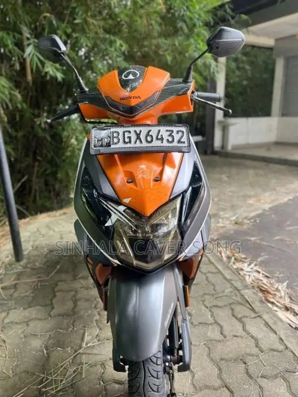 Honda Dio 2018 Motorbike (Used)
