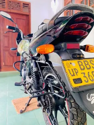 Bajaj Discover 100m 2015 Motorbike (Used)