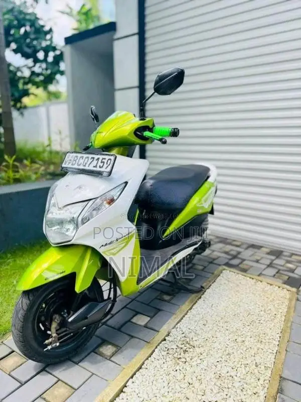 Honda Dio 2015 Motorbike (Used)
