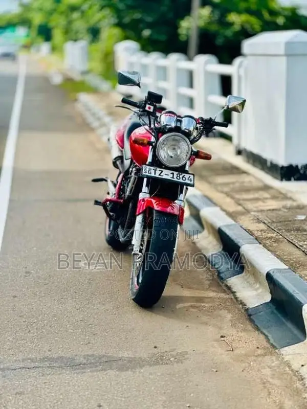 Honda Hornet 2007 Motorbike (Used)