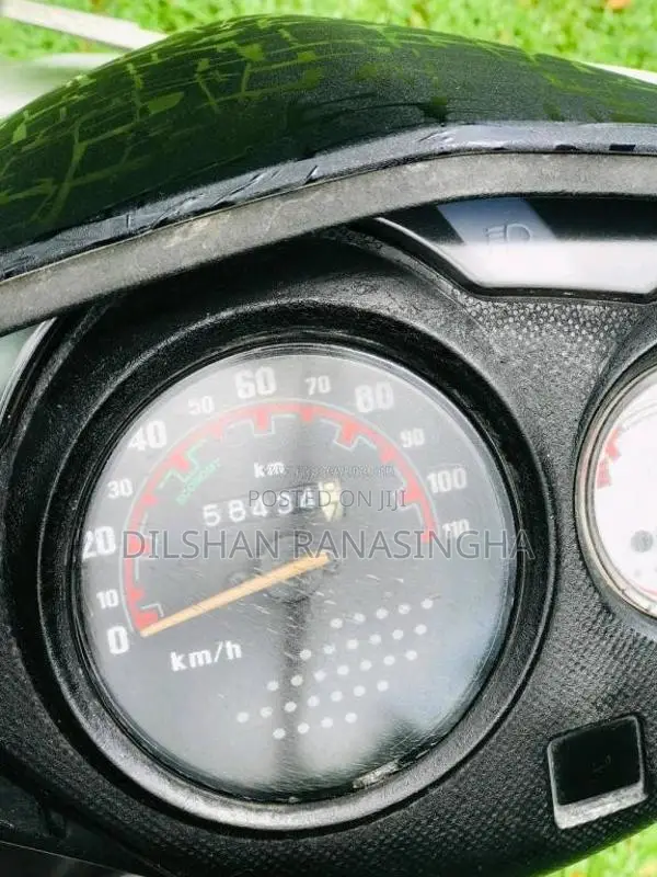 Honda Dio 2013 Motorbike (Used)