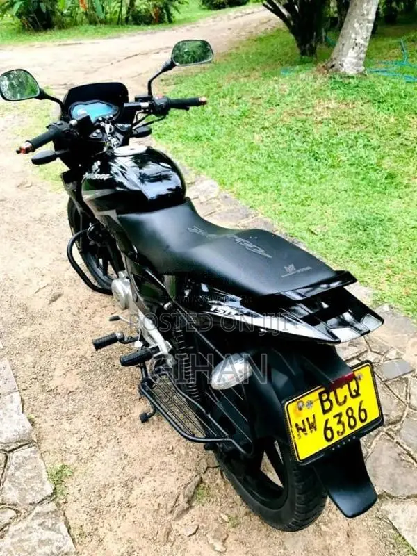 Bajaj Pulsar 150 2015 Motorbike (Used)