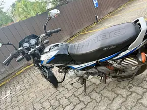 Bajaj CT-100 2022 Motorbike (Used)