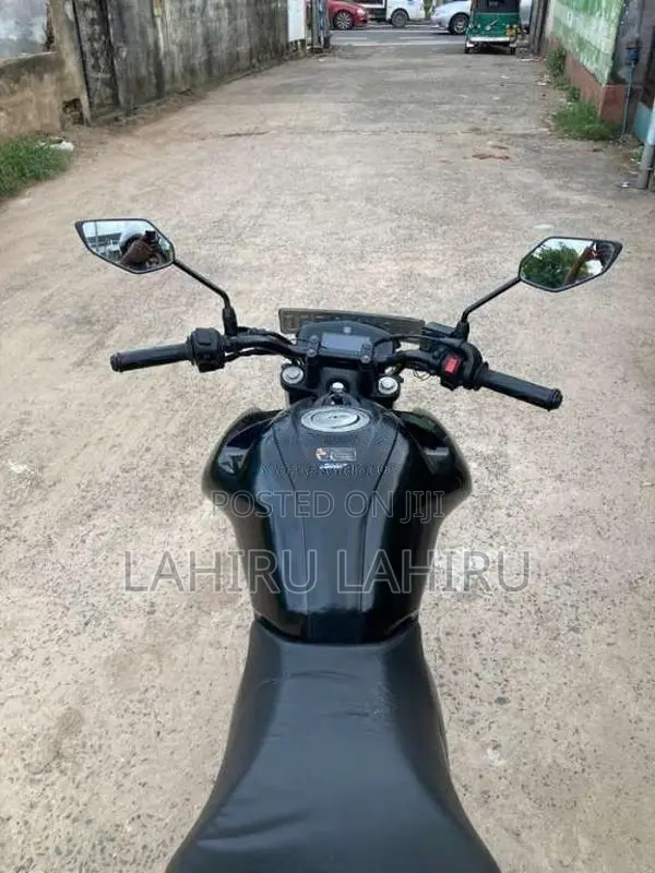 Yamaha FZ 2019 Motorbike (Used)