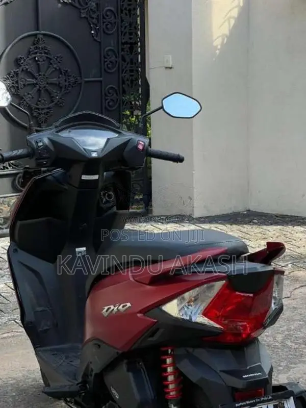 Honda Dio 2025 Motorbike (Used)