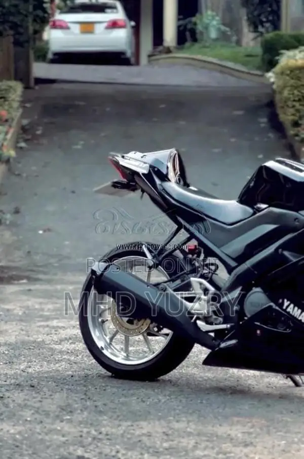 Yamaha R15 2018 Motorbike (Used)
