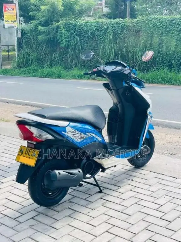 Honda Dio 2016 Motorbike (Used)
