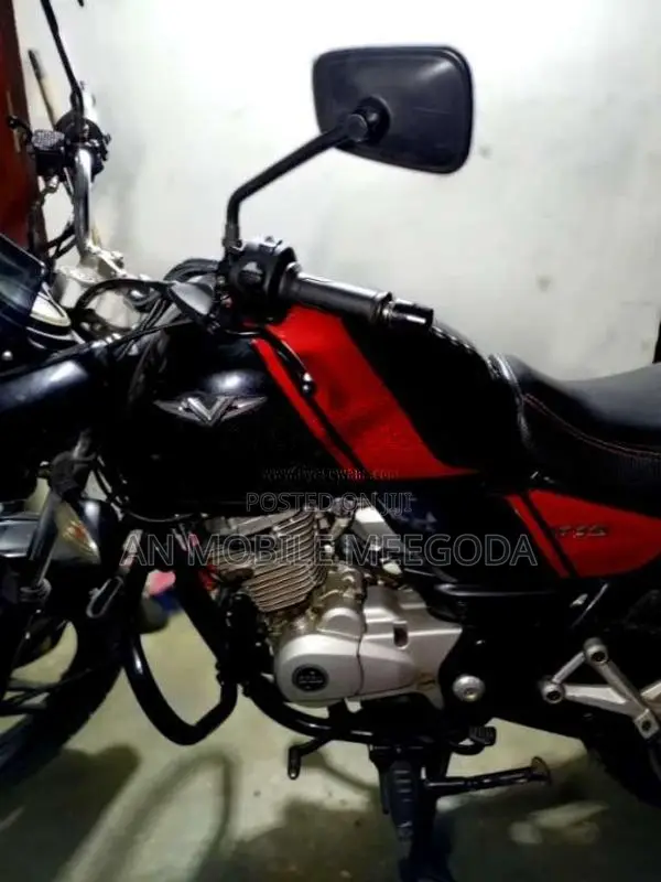 Bajaj V15 2016 Motorbike (Used)