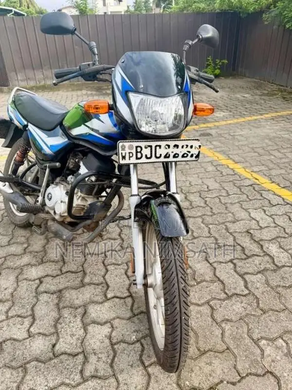 Bajaj CT-100 2022 Motorbike (Used)