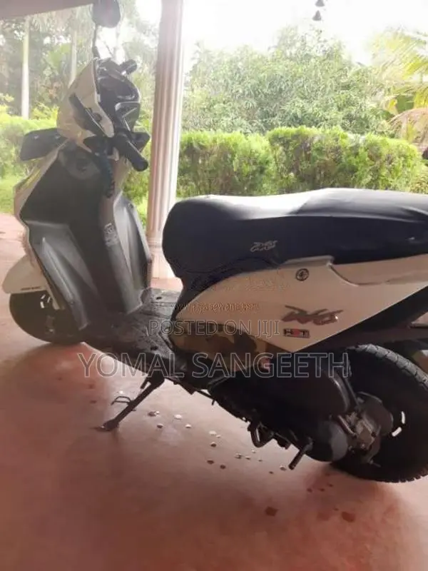 Honda Dio 2013 Motorbike (Used)