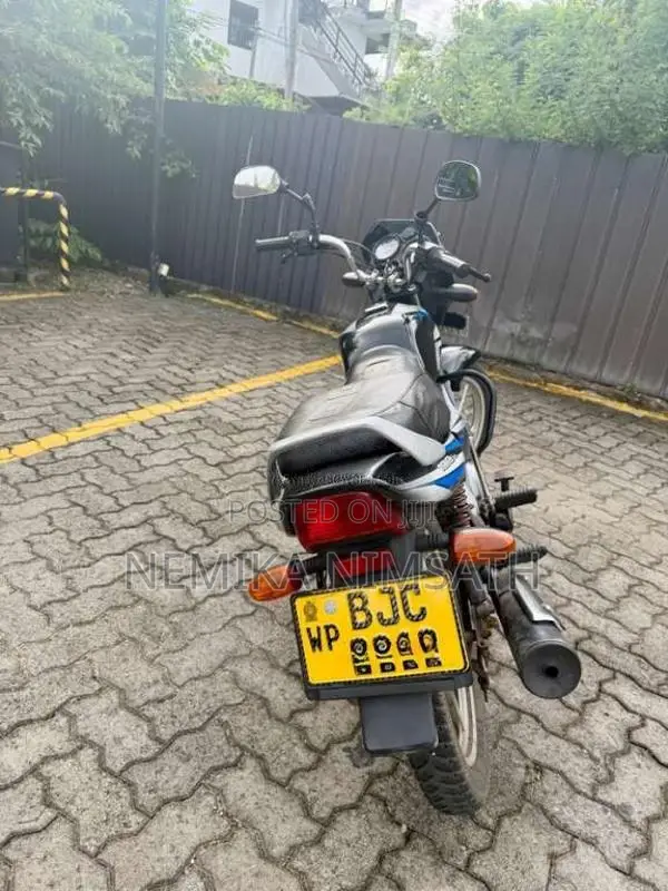 Bajaj CT-100 2022 Motorbike (Used)