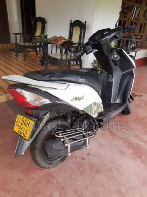 Honda Dio 2013 Motorbike (Used)