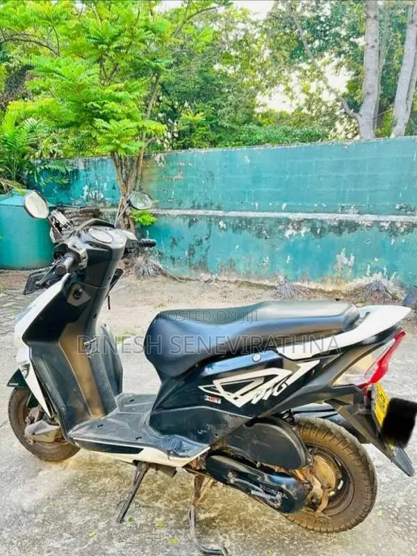 Honda Dio 2015 Motorbike (Used)