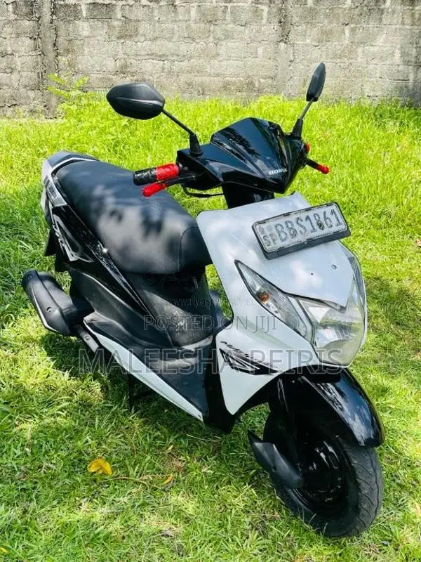 Honda Dio 2014 Motorbike (Used)