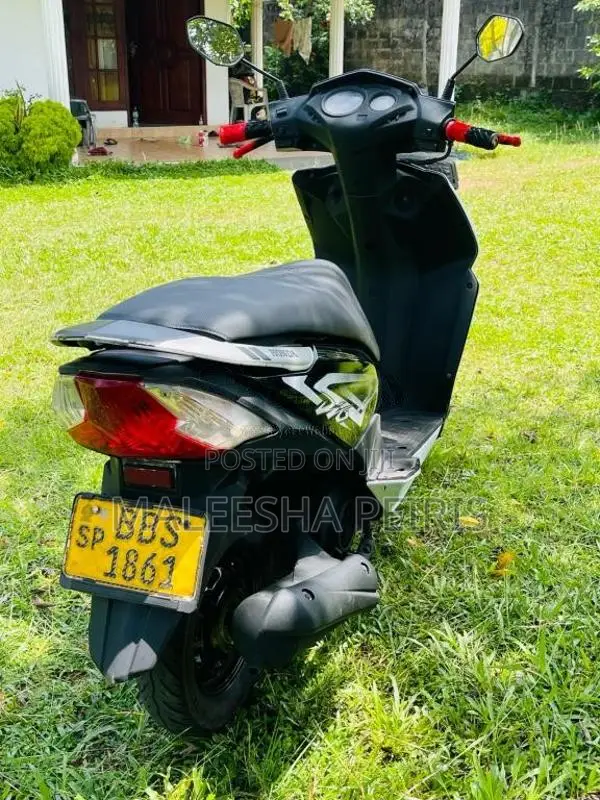 Honda Dio 2014 Motorbike (Used)