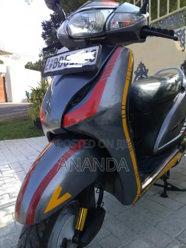 Honda Activa 2016 Motorbike (Used)