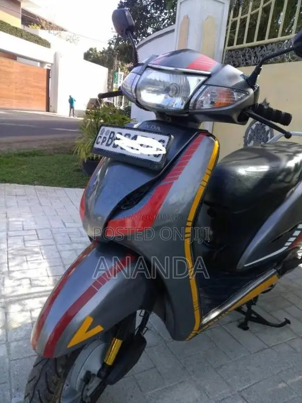 Honda Activa 2016 Motorbike (Used)