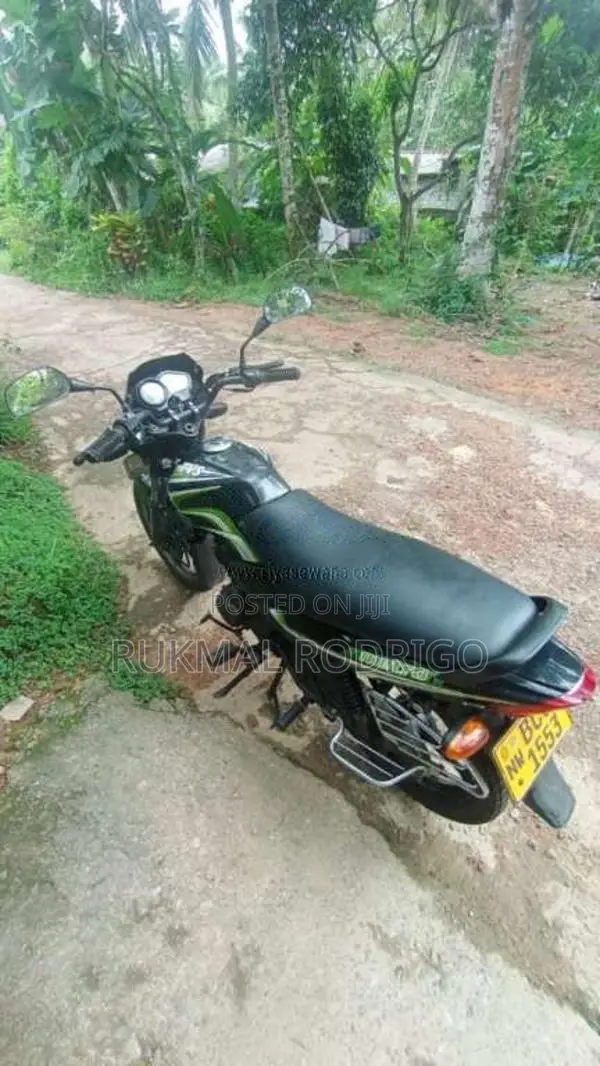 TVS Metro ES 2015 Motorbike (Used)