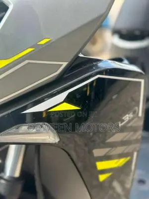 Hero XOOM COMBAT 2026 Motorbike Brand New