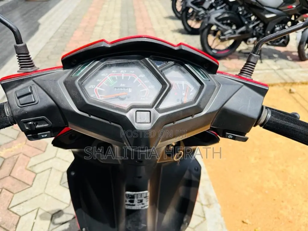 Honda Dio 2018 Motorbike (Used)