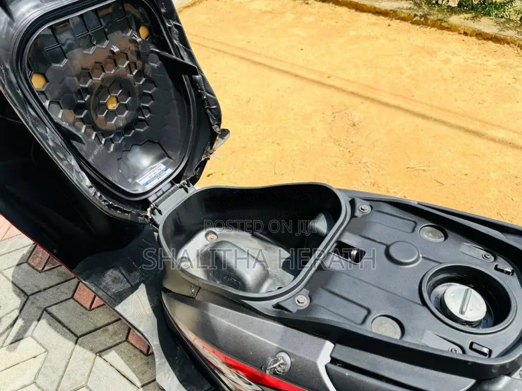 Honda Dio 2018 Motorbike (Used)