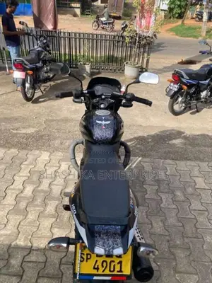 Bajaj Pulsar 2016 Motorbike (Used)