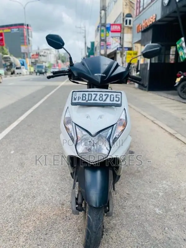 Honda Dio 2016 Motorbike (Used)