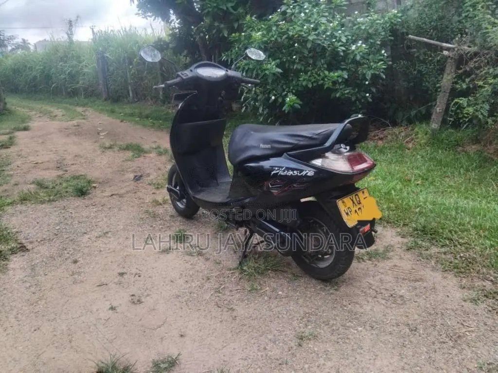 Hero Pleasure 2012 motorcycle (Used)
