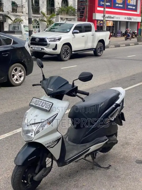 Honda Dio 2016 Motorbike (Used)