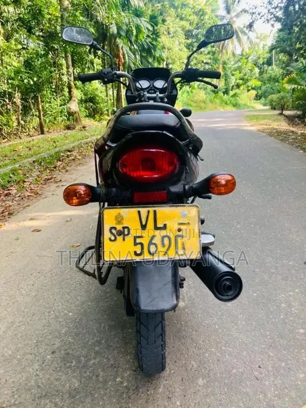 Bajaj Platina 100 2009 Motorbike (Used)