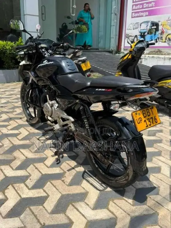 Bajaj Pulsar 135 Ls 2014 Motorbike (Used)