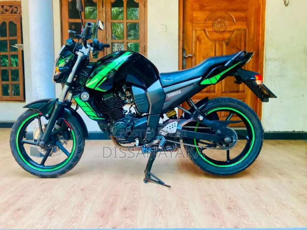 Yamaha FZ 2012 Motorbike (Used)