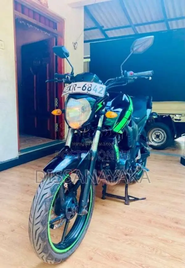 Yamaha FZ 2012 Motorbike (Used)